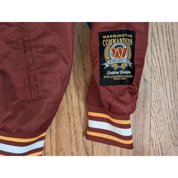 Washington Commanders Bomber Varsity Satin Jacket Mens Medium Full Snap Burgundy - Picture 7 of 16